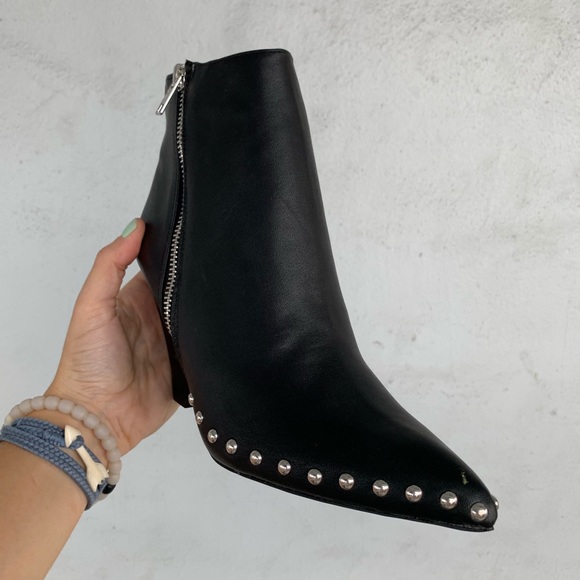 Black leather studded bootie - Picture 3 of 7